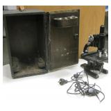 VNTG Lighted Spencer Buffalo Microscope & Case