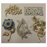 5 Large Vintage Costume Jewelry Brooches Or Pins