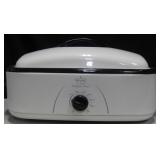 Rival Co. 16 Quart Roaster Oven w/ Sectionals