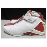 Vtg. Adidas Pump Tennis Shoes Size 10