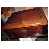 Thomas Museum Series TPC747CH Record Player