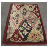 30" x 47" Vintage Decorative Rug