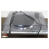 VNTG Hitachi Co. DC Servo Turntable HT-101