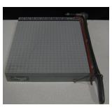 VNTG Ingento GT Paper Trimmer Model 1102