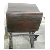 Vintage Wood & Metal Schoolhouse Youth Desk