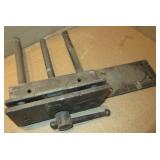Vintage Cast Iron Vise