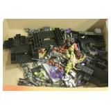 Halo Thematic Toy Figurines In Lego Form