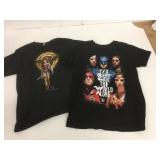 2 DC Size M T-Shirts