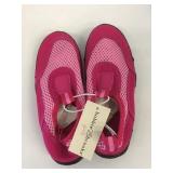 New Bobbie Brooks Girls Size S 11-12 Water Shoes