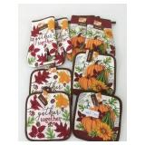 8 New Perfect Harvest Oven Mitts & Pot Holders