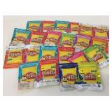 11 Pks Play-Doh Grab & Go ~ 2 Colors Each