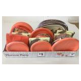 New Harvest Party Tableware Lot