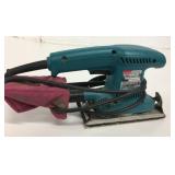 Working Makita Sander