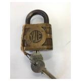 Vintage Yale Brass Padlock w/2 Keys