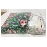 2 Queen Comforters Good Used & Clean