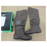 Bucco Size 7 1/2 Knee High Boot