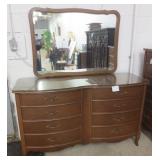 Malcolm Maple 8 Drawer Dresser w/Mirror