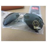 New Authentic Ray-Ban Sunglasses w/Case Plus