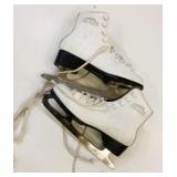Lake Placid Size 5 Ladies Skates