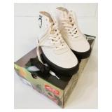 New Vans Crockett High Dec 9.5 Men's Shoes