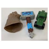 Minecraft Hammer, Thanos Gauntlet & John Deere