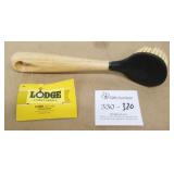 Lodge 10" Scrub Brush