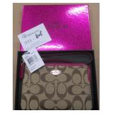 New Coach Hand/Wrist Wallet