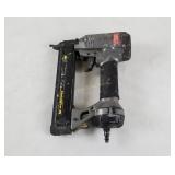 Senco Finish Pro15 Pneumatic Brad Nailer Senco Finish Pro15 Pneumatic Brad Nailer