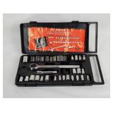 1/4 & 3/8 Drive Combo Ratchet & Socket Set 1/4 & 3/8 Drive Combo Ratchet & Socket Set