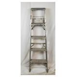Cuprum 5 Ft. Aluminum Step Ladder Cuprum 5 Ft. Aluminum Step Ladder