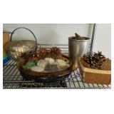 Decorative Lot Pine Cones & Shells Decorative Lot Pine Cones & Shells
