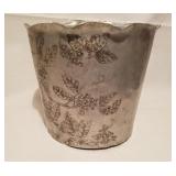 Handmade De Ponceau Aluminum Trash Can Handmade De Ponceau Aluminum Trash Can