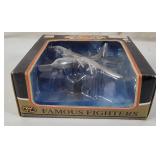 Motormax Famous Fighter Us Airforce Diecast
