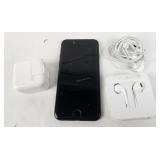 Apple Iphone 7 W/ Charger & Earbuds