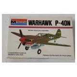 Monogram Warhawk P-40n Model Kit 1/72