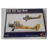 Paula D H 82c Tiger Moth Model Kit 1/72