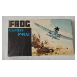 Frog Curtiss P40e Model Kit 1/72