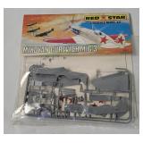 Red Star Mikoyan Gurevich Mig 3 Model Kit 1/72
