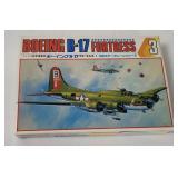Boeing B-17 Fortress Model Kit 1/100