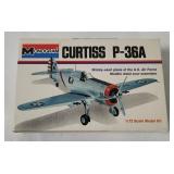 Monogram Curtiss P-36a Model Kit 1/72