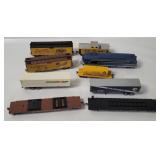 H O Scale Loco W/ Train Cars