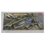 Academy P-51c Mustang Model Kit 1/72