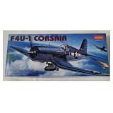 Academy F4u-1 Corsair Model Kit 1/72