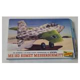 Lindberg Me163 Komet Model Kit 1/72