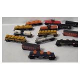 14 H O Scale Train Cars - Accurail Etc.