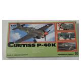 Czech Curtiss P-40k Model Kit 1/72