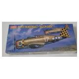 Academy P-47d Thunderbolt Model Kit 1/72