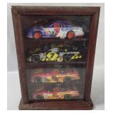 Case W/ 4 Model Stock Cars - Bill Elliot, Waltrip