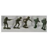 5 Vtg Unbranded Plastic Soldier Figures