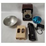 Vtg Kodak Brownie Bulls-eye Camera